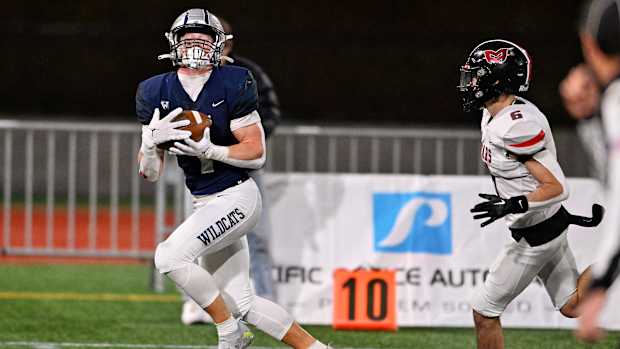 a Wilsonville Mountain View 5A Oregon football final November 24 2023 Leon Neuschwander 18